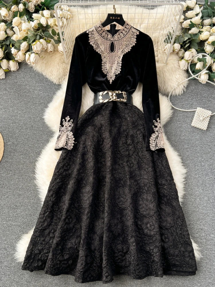 Vintage Lace Black Velvet Dress With Belt