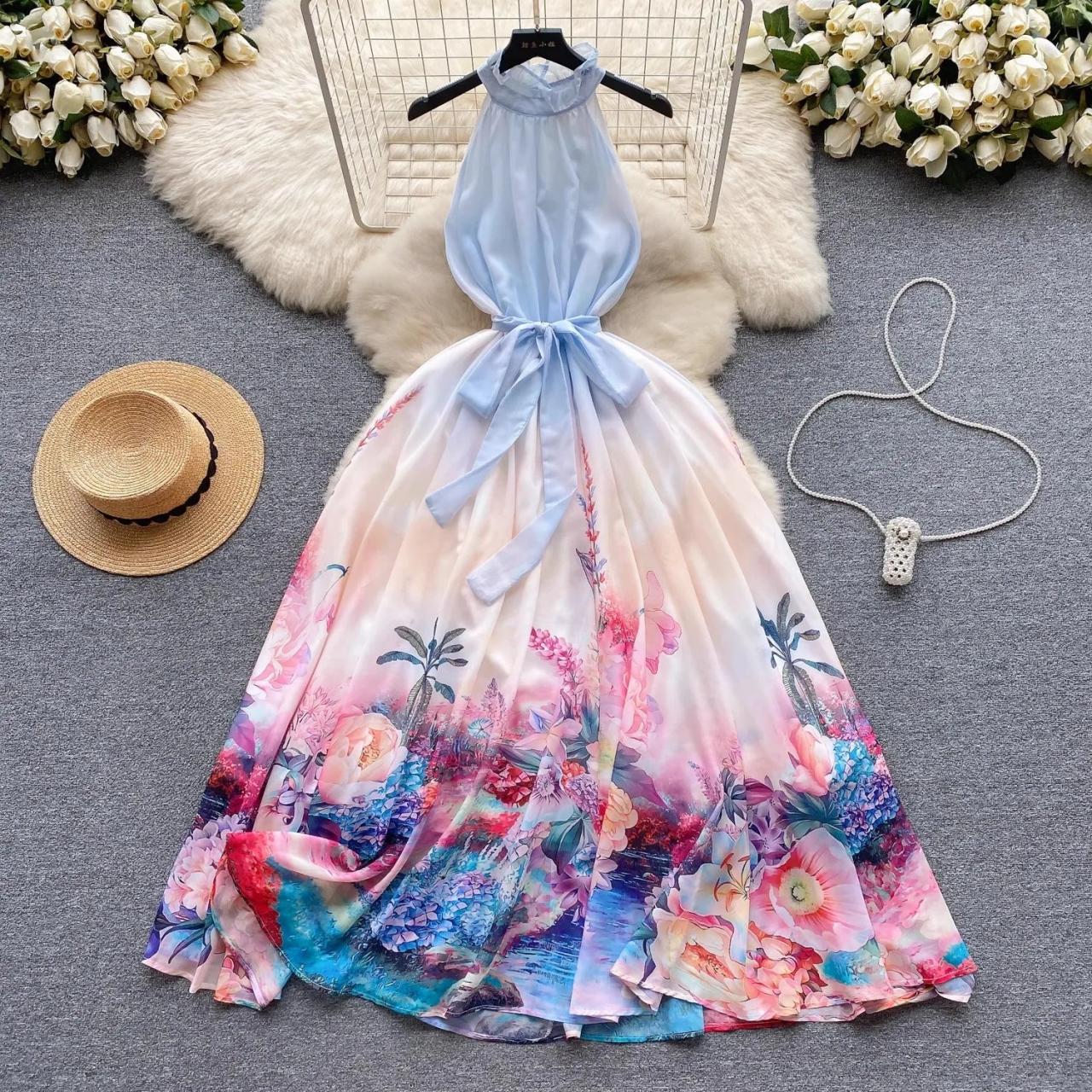 Floral Halter Maxi Dress With Pastel Print on Luulla